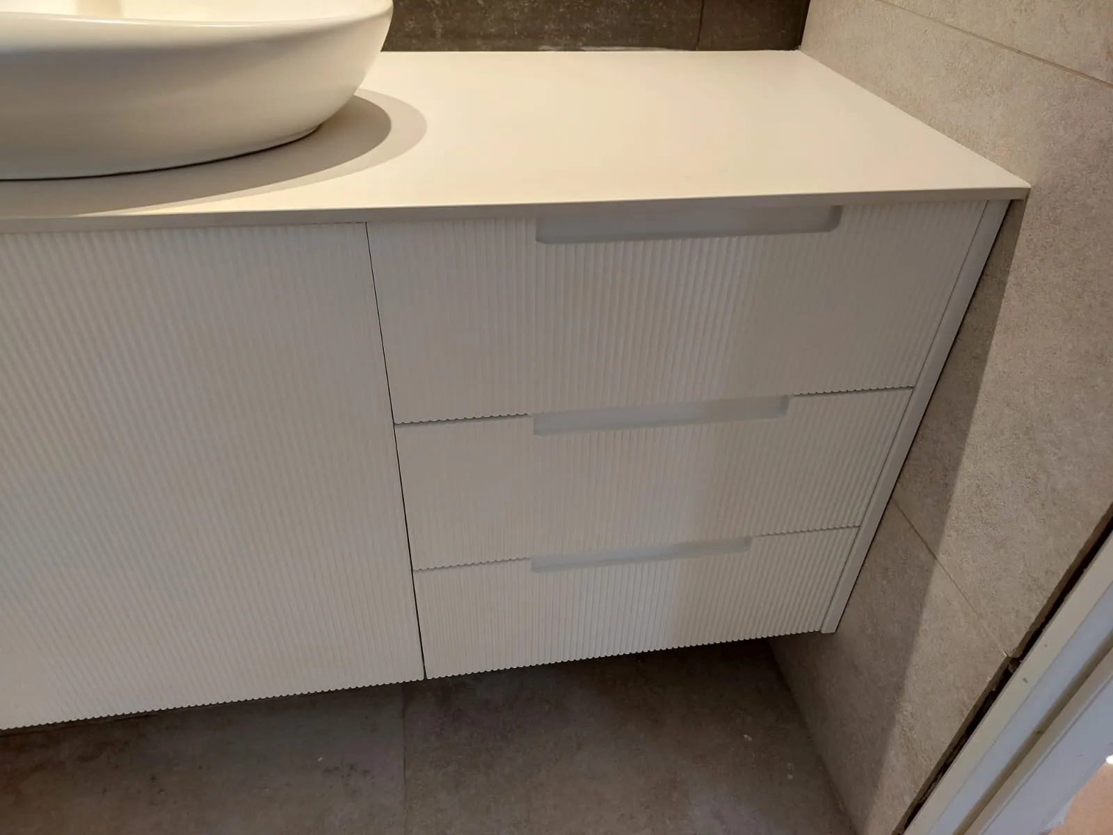 ארונות אמבטיה — עבודת נגרות בהתאמה אישית מבית א׳ אדר (15)