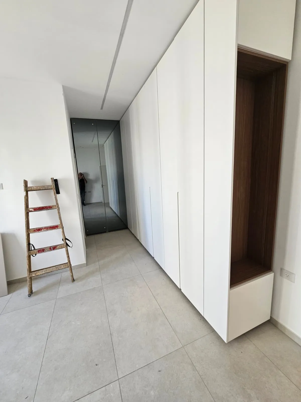 ארונות חדרי שינה — עבודת נגרות בהתאמה אישית מבית א׳ אדר (18)