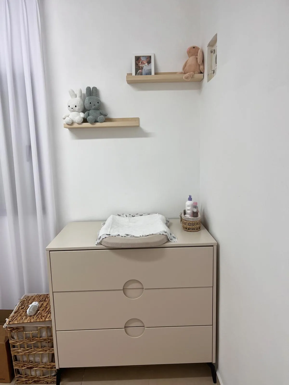 שידת החתלה לפי מידה שמתפתחת עם התינוק