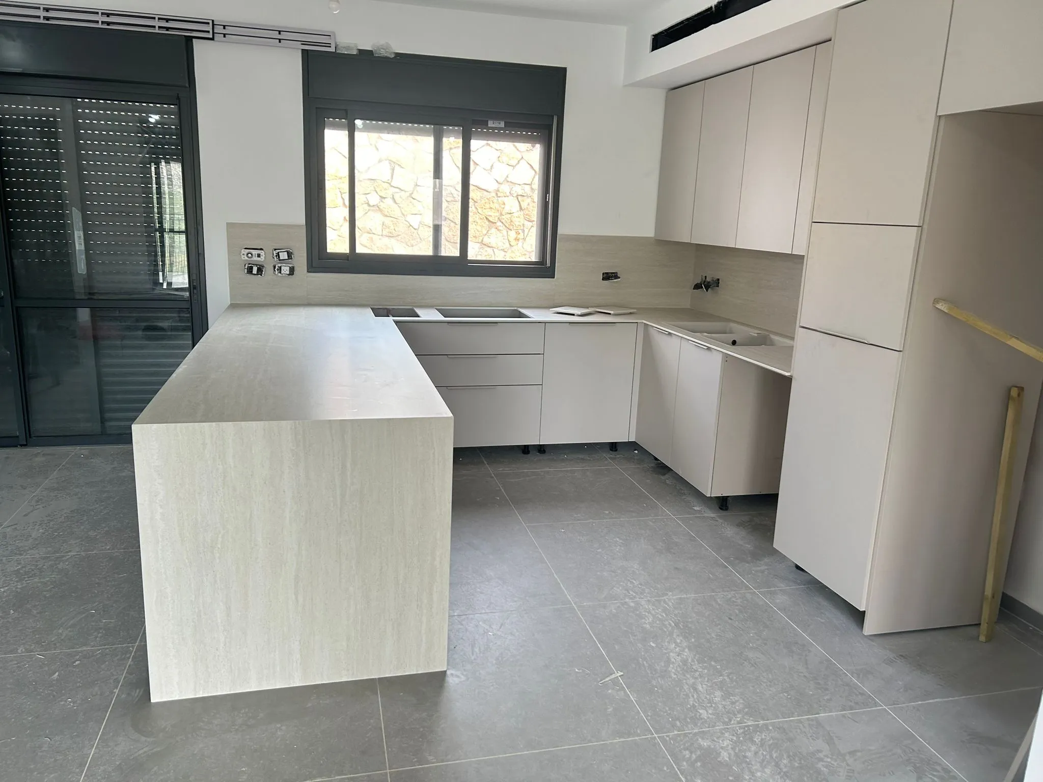מטבחים — עבודת נגרות בהתאמה אישית מבית א׳ אדר (5)